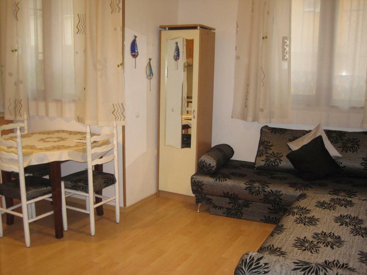 Apartment Nadejda Варна Экстерьер фото